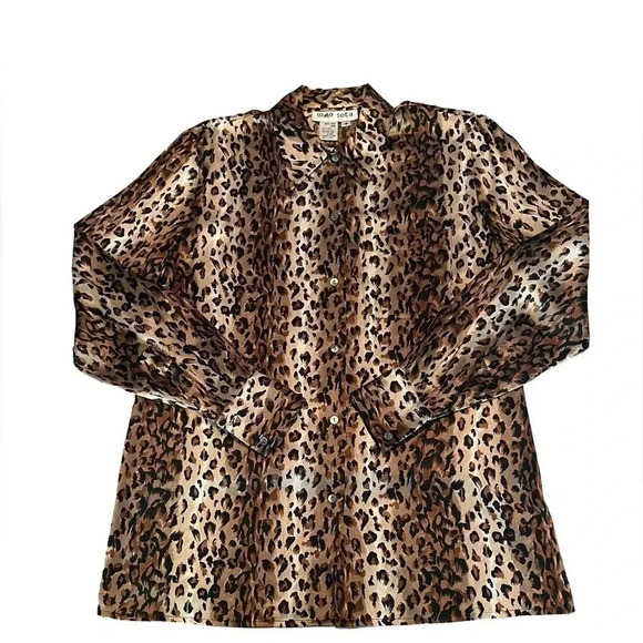 como seta Tops - Vtg Como Seta 100% Silk Long Sleeve Button Down Top Womens Leopard Print 4/S